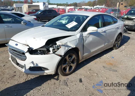 2016 Ford Fusion Se z USA, uszkodzony, nr VIN 3FA6P0H99GR271888